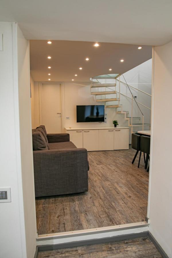 Salerno Mare E Luci Deluxe Apartment ภายนอก รูปภาพ
