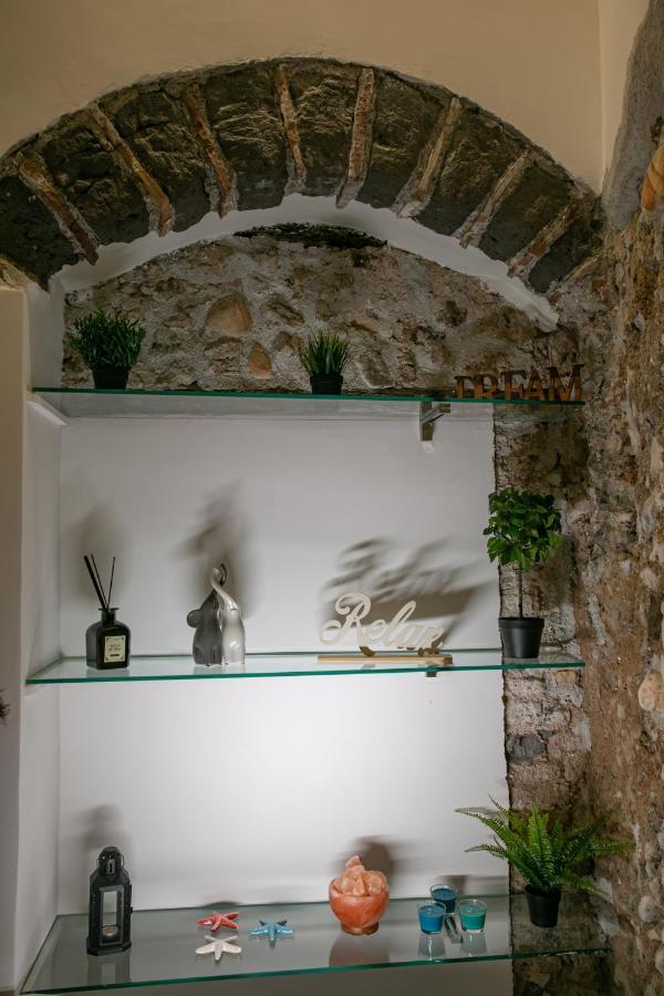 Salerno Mare E Luci Deluxe Apartment ภายนอก รูปภาพ