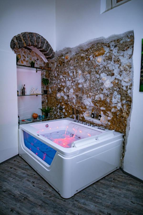 Salerno Mare E Luci Deluxe Apartment ภายนอก รูปภาพ