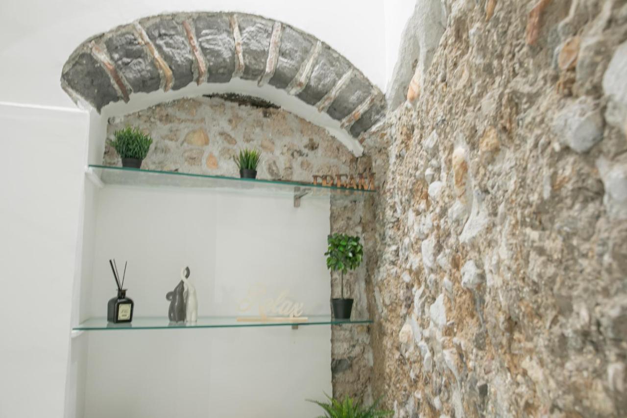Salerno Mare E Luci Deluxe Apartment ภายนอก รูปภาพ