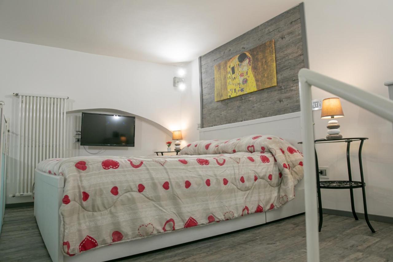 Salerno Mare E Luci Deluxe Apartment ภายนอก รูปภาพ