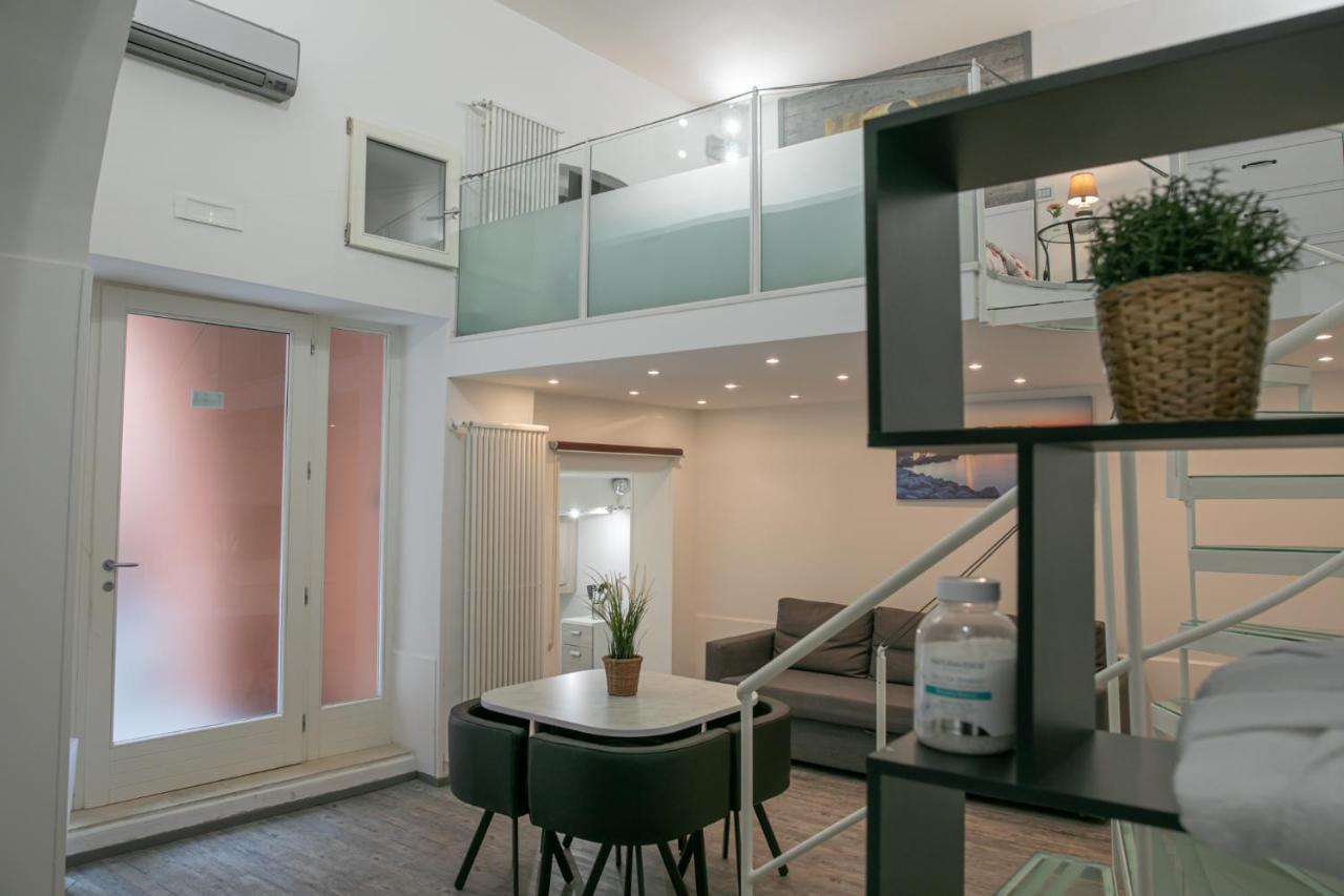 Salerno Mare E Luci Deluxe Apartment ภายนอก รูปภาพ