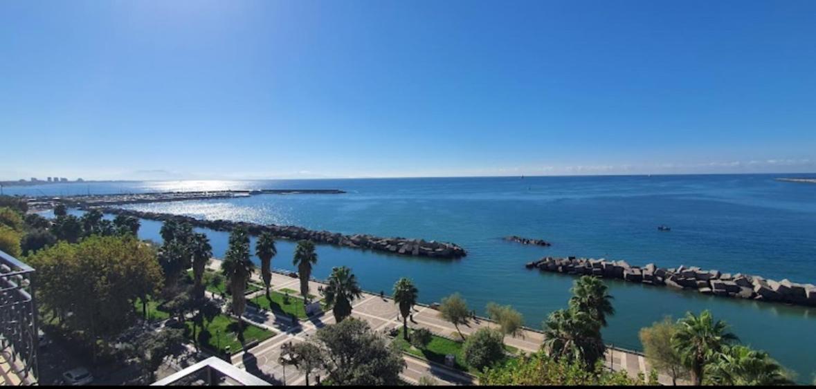 Salerno Mare E Luci Deluxe Apartment ภายนอก รูปภาพ