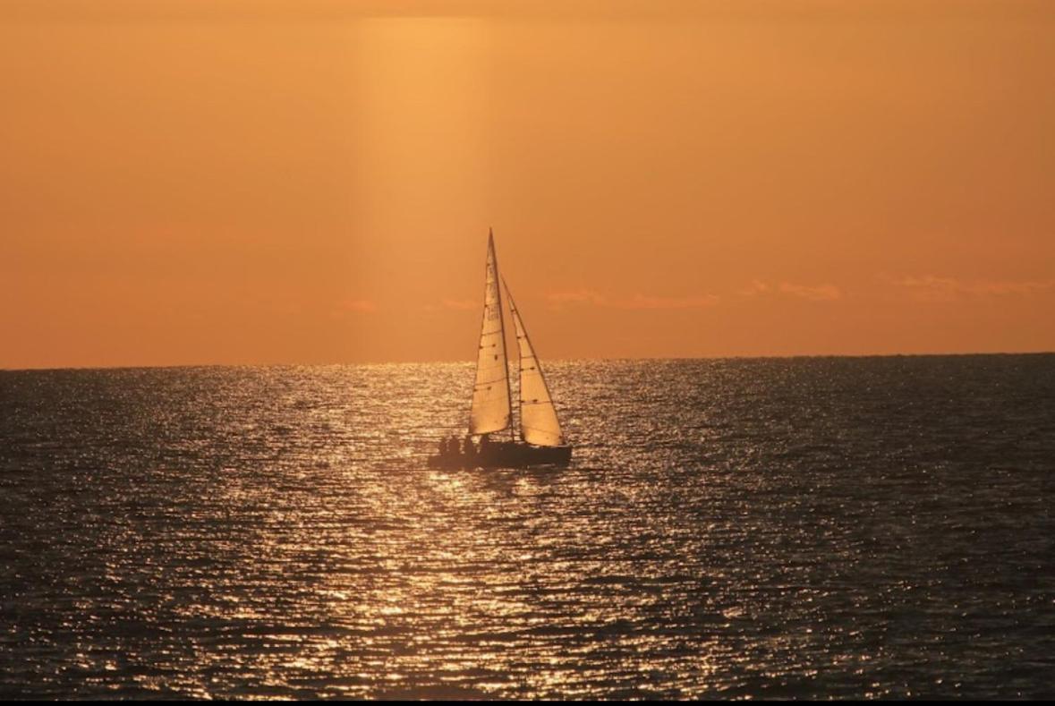 Salerno Mare E Luci Deluxe Apartment ภายนอก รูปภาพ